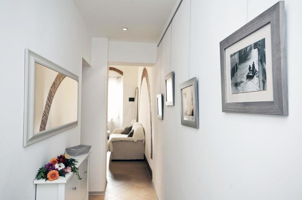 Roommo Beccaria フィレンツェ 部屋 写真